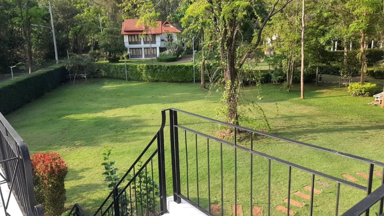 Casa Khaoyai Bed&Breakfast ムーシ エクステリア 写真